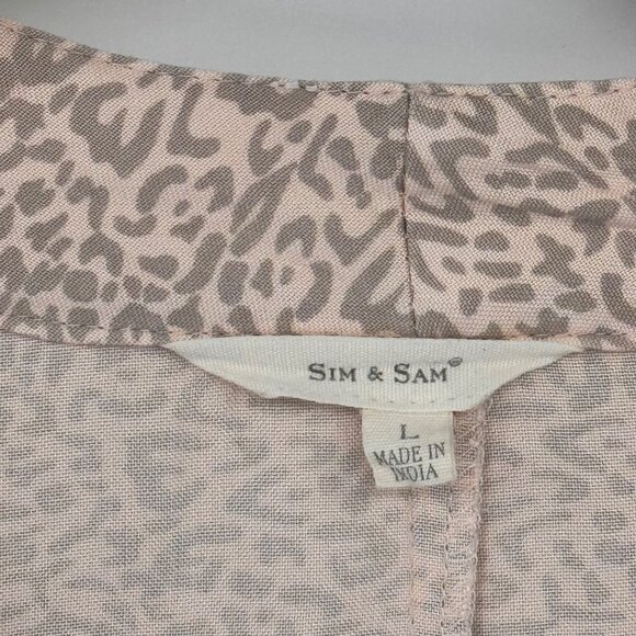 Sim & Sam Womens beige Pink Leopard Print Top V-Neck Tie-Front Size Large Rayon - Picture 2 of 12